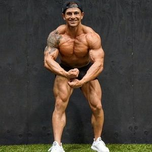 Meet your Posher, Bobby